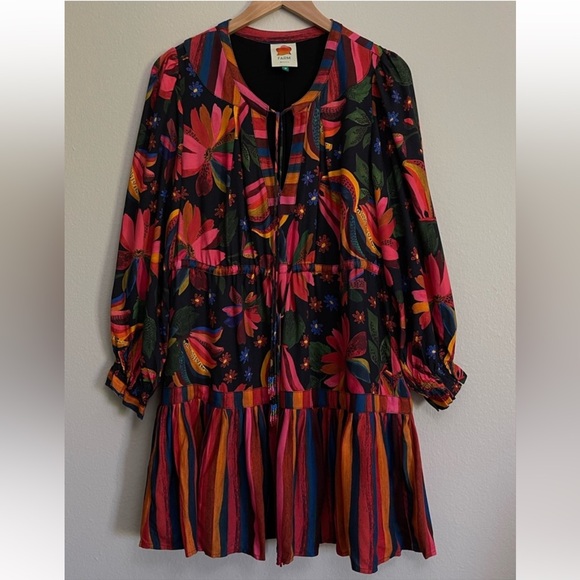 Farm Rio Black Banana Sky
Mini Dress Colorful Floral Dress Size Small NWT - Picture 3 of 14